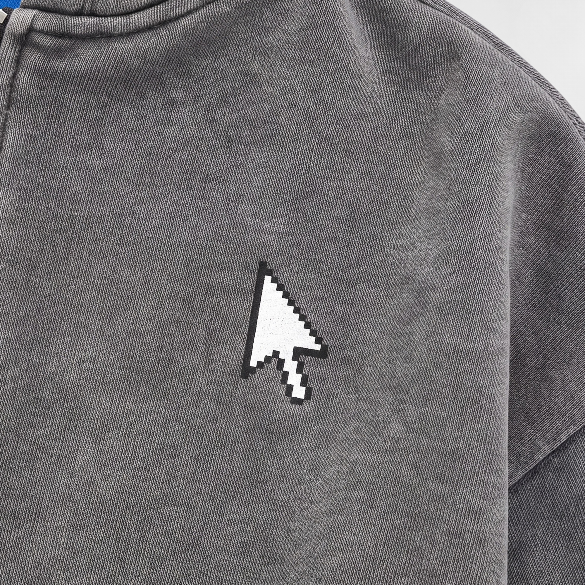 BLISS ZIP-UP SWEATER hover